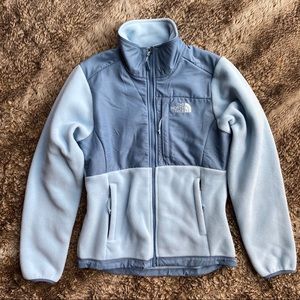 SOLD! The North Face Denali Jacket